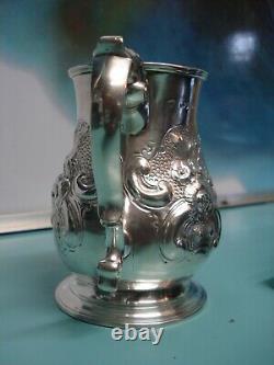 1866 Raised relief UK Victorian TaxHead HM solid sterling silver cup tankard can