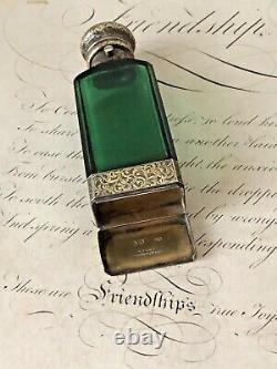 Antique 1877 Sampson Mordan vinaigrette scent bottle with silver gilded finish