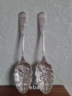 Antique Victorian Cased Pair Of Large Sterling Silver Berry Spoons (london 1898)