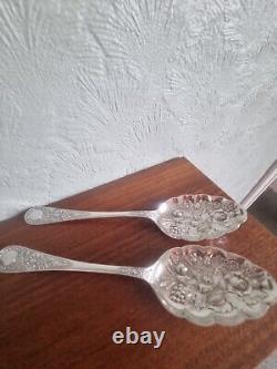 Antique Victorian Cased Pair Of Large Sterling Silver Berry Spoons (london 1898)