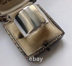 Antique Victorian Solid Silver Ring, London 1847