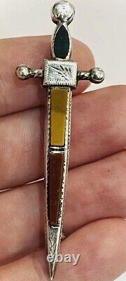 Antique Victorian circa 1890 sterling silver Scottish agate brooch pin