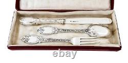Antique boxed mid-Victorian sterling silver 3 pc Christening set, Chawner & Co