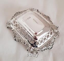 Antique sterling silver Trinket Dish. London 1899. By William Comyns & Sons