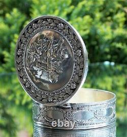 Beautiful Fine Quality French Victorian Solid Silver Cherub Embossed Snuff Box