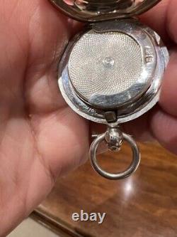 Beautiful, antique, hallmarked solid silver sovereign holder. VG condition