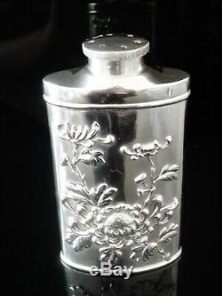 Chinese Export Silver Talcum Powder Flask Shaker, Wang Hing c. 1900