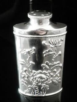 Chinese Export Silver Talcum Powder Flask Shaker, Wang Hing c. 1900