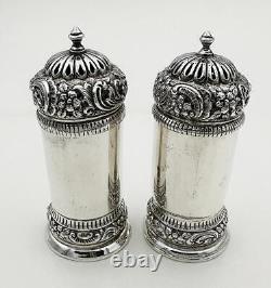 PAIR PEPPERPOTS STERLING SILVER VICTORIAN London 1900 Wakely & Wheeler