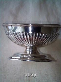 Pair of Victorian Colburn & Co silver salts London 1899