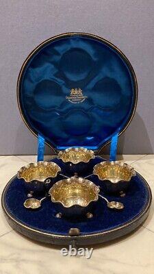 SALE! Fine Victorian Goldsmiths & Silversmiths London Cased Silver Salts &Spoons