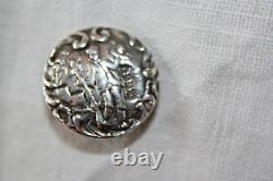 Set of six silver buttons hallmarked 1902 London William Fawdery 19.3 grams