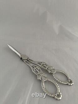 Sterling Silver GRAPE SCISSORS 1881 Birmingham ELKINGTON & CO Victorian ANTIQUE