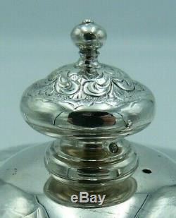 Superb early Victorian Solid Sterling Silver Teapot 1843 Walter Morrisse