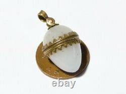 Antique 19ème C Argent Monté Chalcédoine Ouverture Miniature Egg Charm #t508