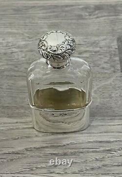 Antique Silver Sterling Hallmarked Victorian Silver Hip Flask, 1901 Londres