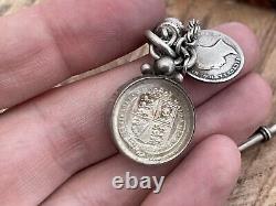 Chaîne de montre Antique Albert en argent sterling avec breloque victorienne, pièce de monnaie et barre en T
