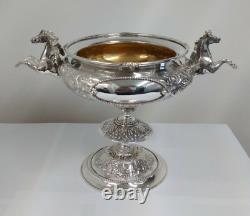 Grand Trophée Victorian Sterling Silver Riding Par Robert Hennell III De 1867