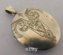 Pendentif médaillon ovale en argent massif victorien Bir 1880